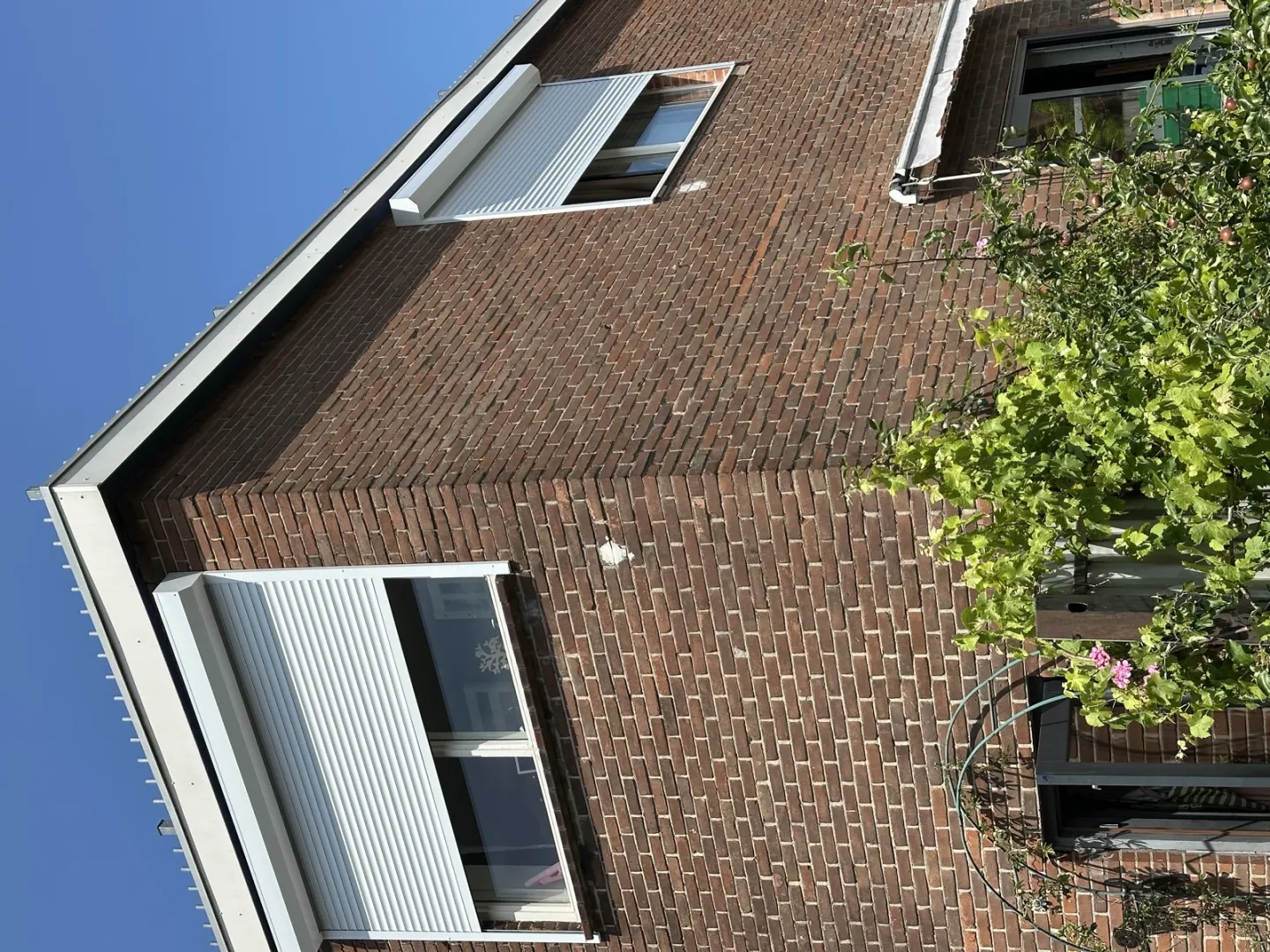 Detail van zonweringdoek
